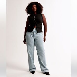 Abercrombie & Fitch Curve Love 90s Relaxed Jean